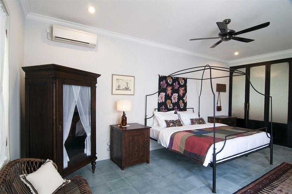 Brown Feather Hotel Seminyak Exterior foto